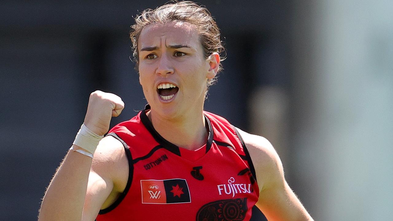 Bonnie Toogood continued her excellent season. Picture: Kelly Defina/AFL Photos/via Getty Images