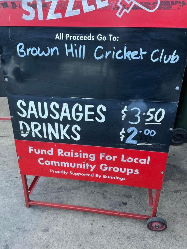 Today, a Bunnings snag and drink costs $5.50.