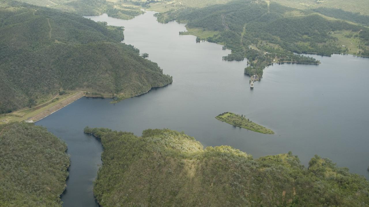 Aerial photograph of Lake Cressbrook, Thursday, January 05, 2012. Photo Kevin Farmer / The Chronicle Helicopter services courtesy of Heliwest Group