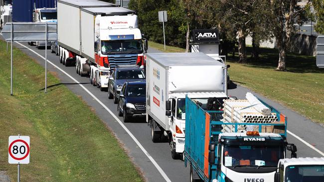 Australia’s food distribution industry wants close contact rules scrapped, saying it is sparking chaos as they try and get food to where it is needed. Picture: Nigel Hallett