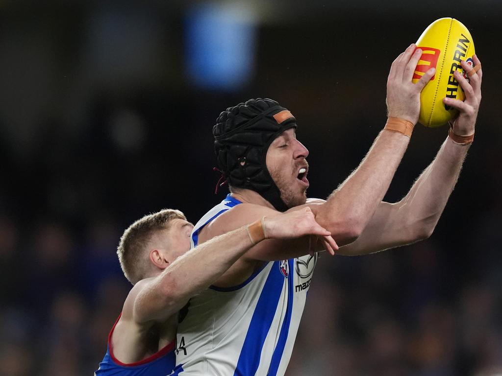 Tristan Xerri dominated Tim English in the ruck. Picture: Daniel Pockett/Getty Images