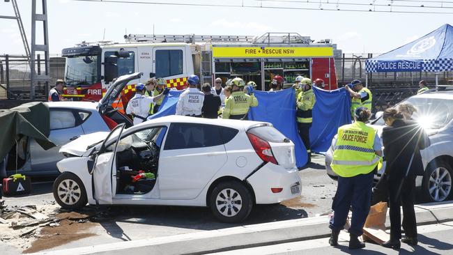 Sydney Harbour Bridge was closed following the crash. Picture: NewsWire / John Appleyard