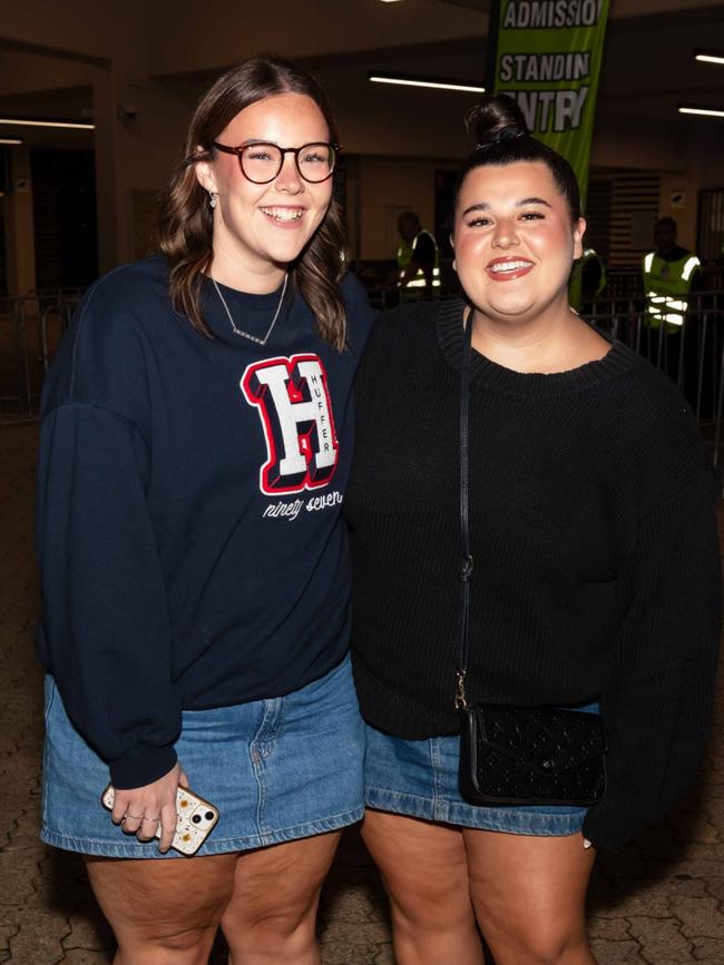 Gracie Abrams fans at the Brisbane Entertainment Centre on May 6. Pictures: Grace Kessels