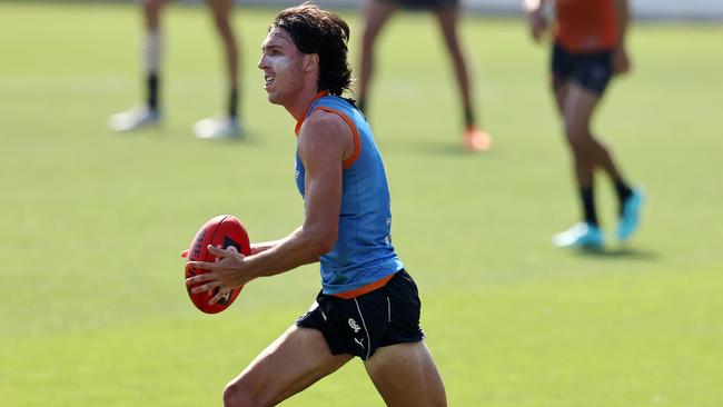 Carlton outside midfielder Oliver Hollands is more likely to see early action than a young ruckman. Picture: Michael Klein