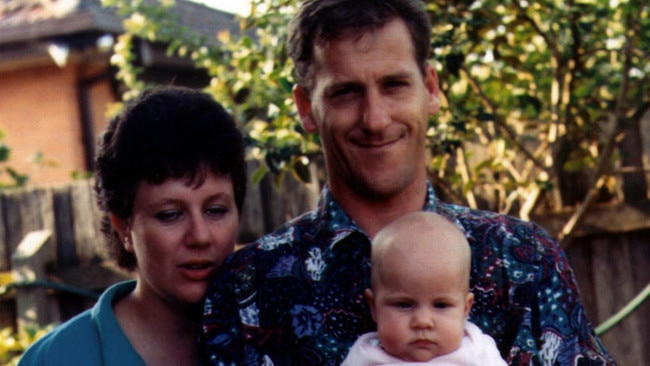 Baby Sarah with parents Kathleen and Craig in early 1993.