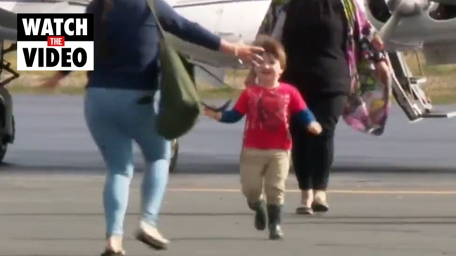 Little Memphis' reunion with mum (7 News Brisbane)