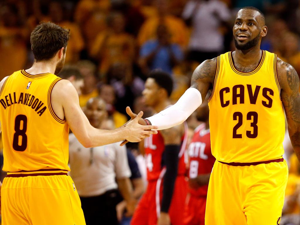 LeBron James and Matthew Dellavedova have a tight connection after winning a championship together at the Cavs in 2016.