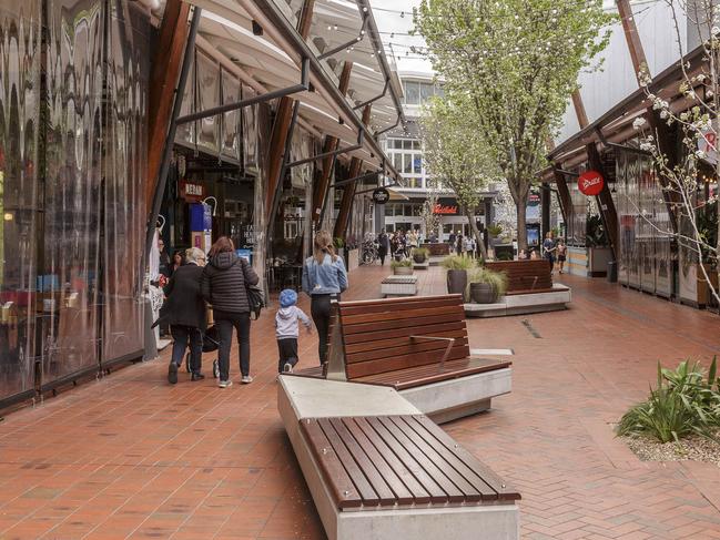 Stock photos of Westfield Knox Ozone district. Westfield Knox Shopping Centre, Wantirna South, Melbourne. Thursday September 28th 2017. Photo: Daniel Pockett