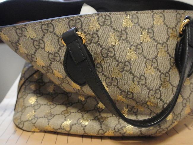 A Gucci handbag allegedly seized by police.