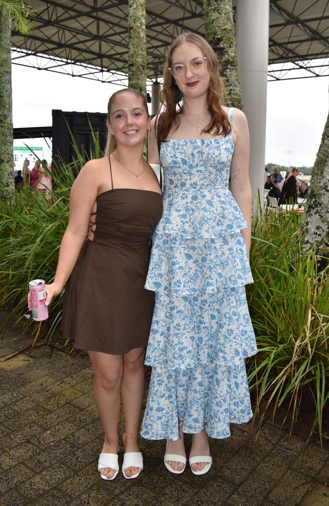 Mahlie F and Nyssa W at the 91.1 Hot FM Ladies Oaks Day 2025.