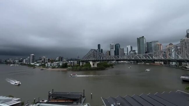 Thunderstorms roll over Brisbane