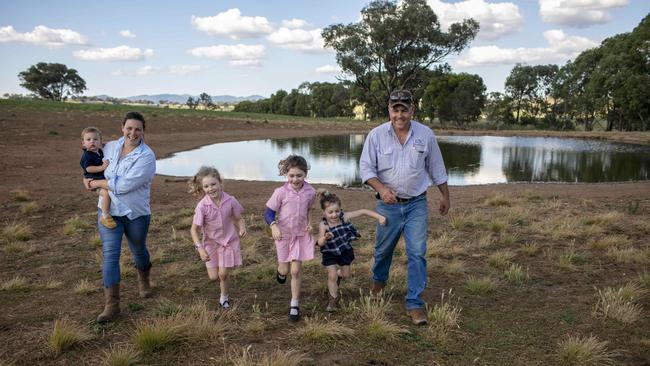 Nick Bailey and his family on their property 'Big Panuara', 40kms south west of Orange. Children are (oldest to youngest) Harriet, Polly, Abbey and Sandy (baby boy). Picture: Kirsten Cunningham