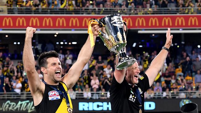 Damien Hardwick and Trent Cotchin after the 2020 Grand Final win.