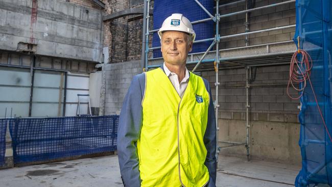 Hutchinson Builders boss Scott Hutchinson predicts more building confirms will collapse due to shrinking profit margins.