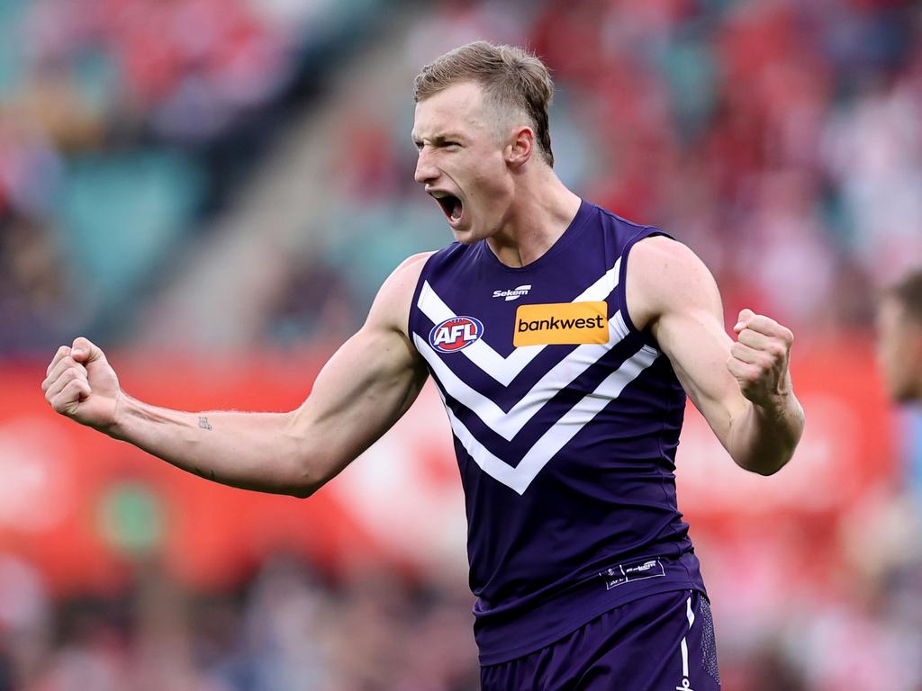 AFL 2024: Fremantle Dockers Josh Treacy, Jye Amiss partnership | CODE Sports