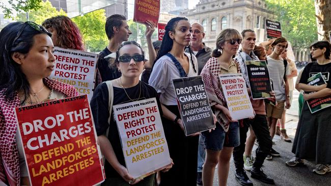 MELBOURNE, AUSTRALIA - NewsWire Photos - January 21, 2025: Protestors outside Melbourne Magistrates Court before pleas for Land Force protesters. Picture: NewsWire / David Geraghty