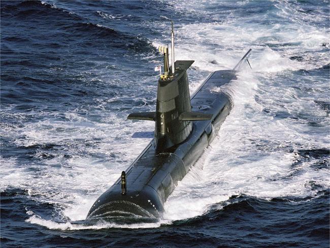 Collins-class submarine HMAS Sheean off the coast of WA.