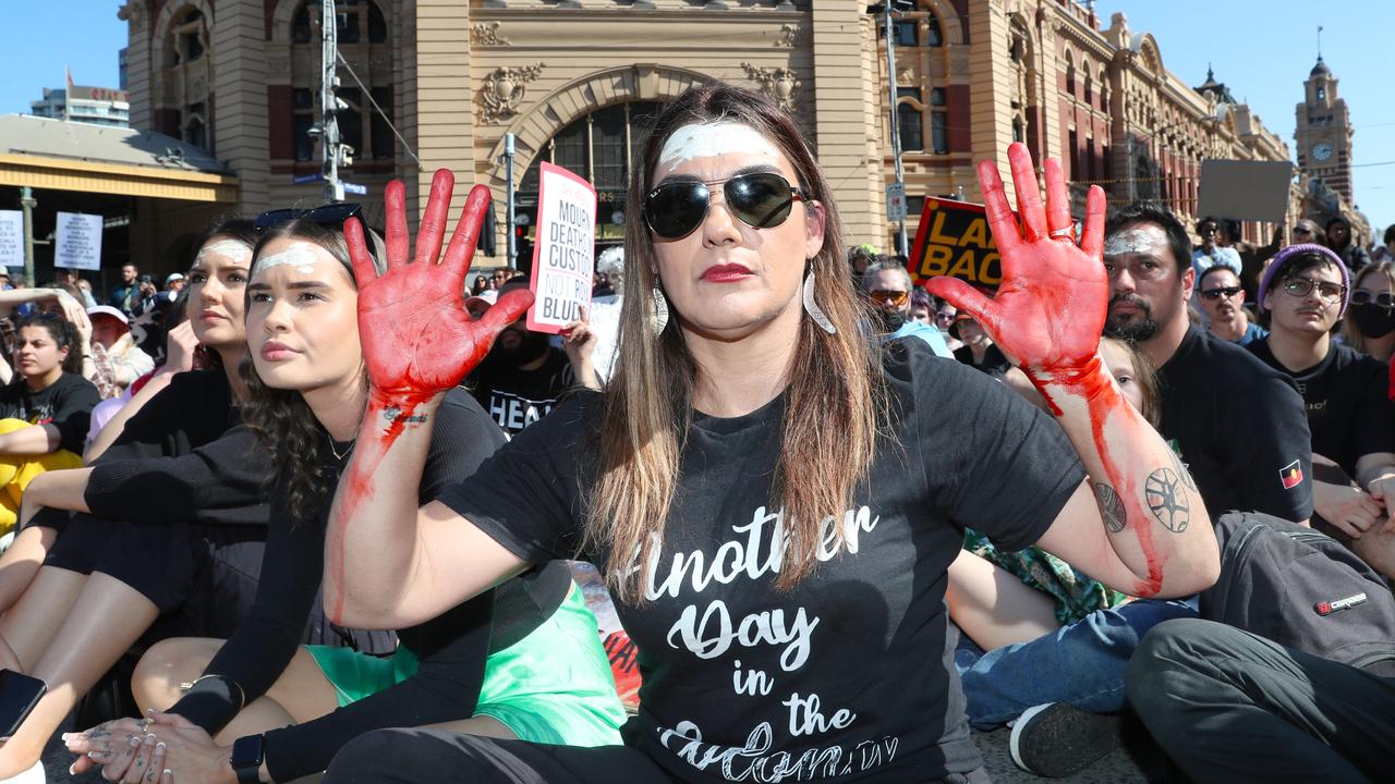 Senator Lidia Thorpe dipped her hands in red in front of Flinders st Station.: NCA NewsWire / David Crosling