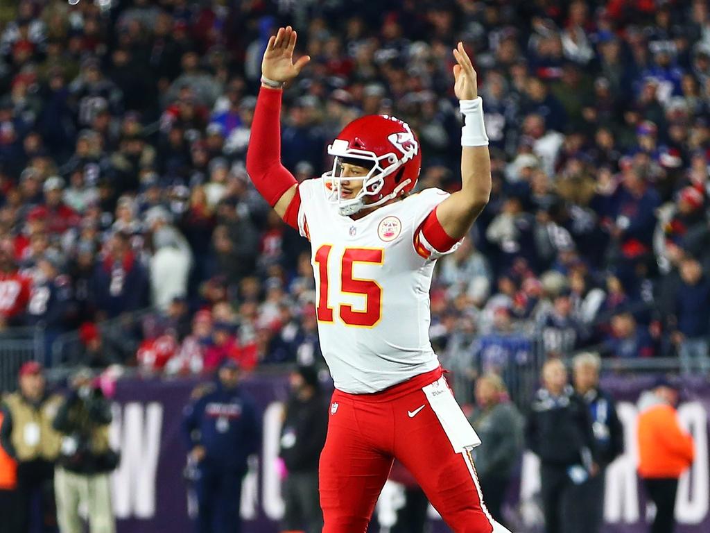 New England Patriots Vs. Kansas City Chiefs, Tom Brady, Patrick Mahomes ...