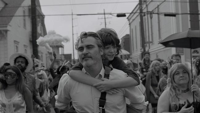 Joaquin Phoenix and Woody Norman star in C'mon C'mon