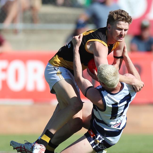 Riley Bice playing for Albury in the 2023 Ovens &amp; Murray grand final. Picture: Yuri Kouzmin