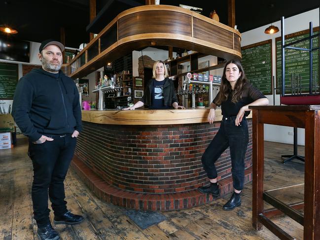 Crowd Funding.The Carringbush Hotel in Abbotsford is part of a crowd funding campaign for Hospitality workers.Owner Liam Matthews with Head Chef Roxanne Olsen and Manager Katie Drane (dark hair). Picture : Ian Currie