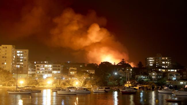 Smoke from a hazard reduction burn on North Head billows in the air over Manly, 17th October, 2020. Picture by Damian Shaw