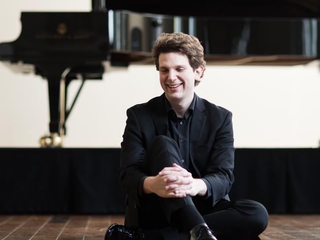 Australian-British pianist Jayson Gillham will be playing at the Darwin Entertainment Centre. Picture: Supplied.