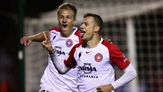Oriol Riera, new marquee of the Wanderers