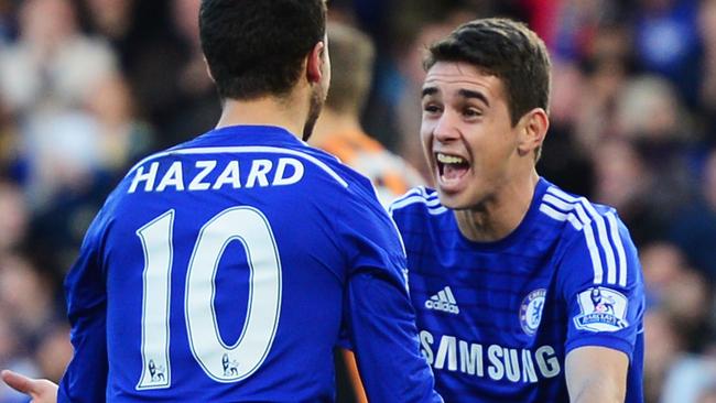 Eden Hazard of Chelsea (10) celebrates with Oscar.