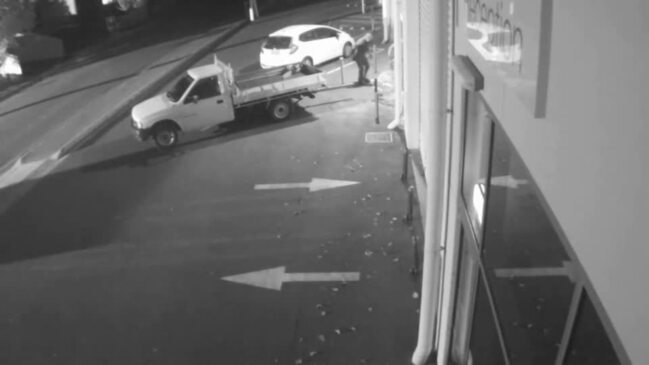 Chainsaws targeted in theft from Tanunda business