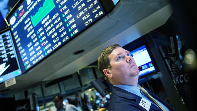 NEW YORK, NY - SEPTEMBER 08: A trader works on the floor of the New York Stock Exchange during the afternoon of September 8, 2015 in New York City. The Dow jumped nearly 400 points by the time of the closing bell. Andrew Burton/Getty Images/AFP == FOR NEWSPAPERS, INTERNET, TELCOS & TELEVISION USE ONLY ==