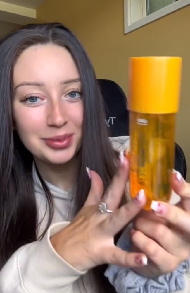 She said the dupe of the 62 body spray was the "same". Picture: TikTok