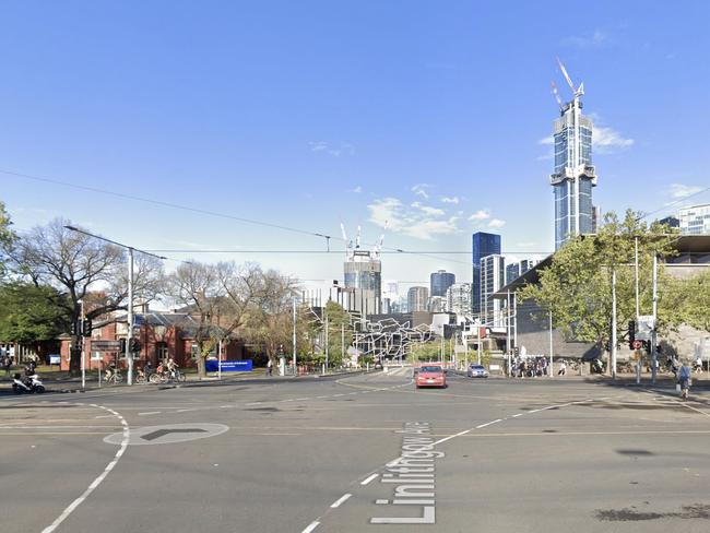 The intersection near the National Gallery of Victoria, which leads into a tram section, with little signage about the danger of turning right into the tram tracks.