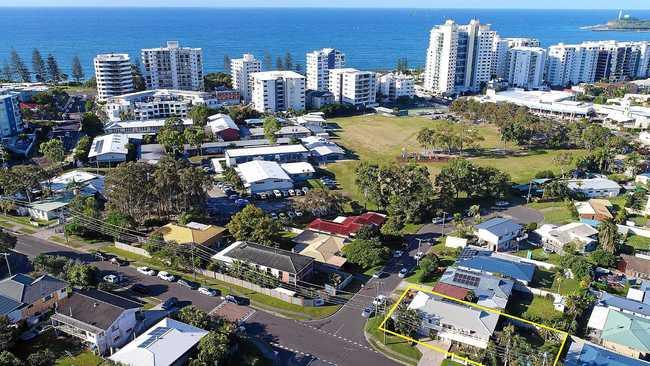 53 Douglas St, Mooloolaba