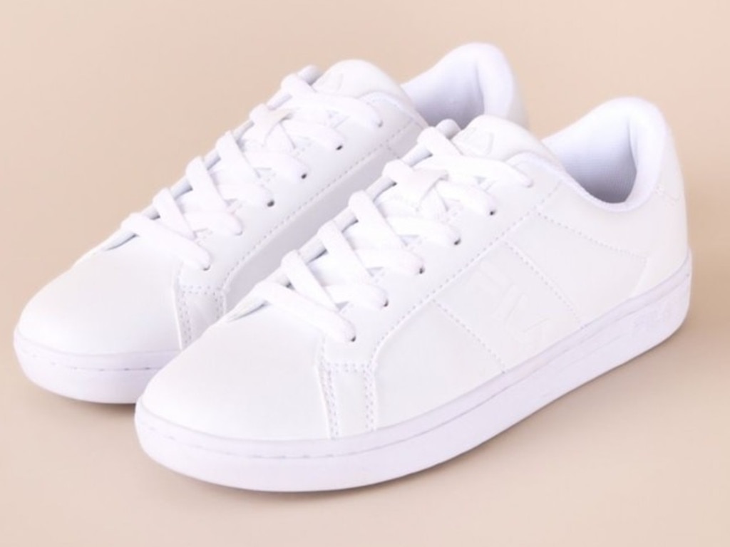 All white leather hot sale sneakers womens