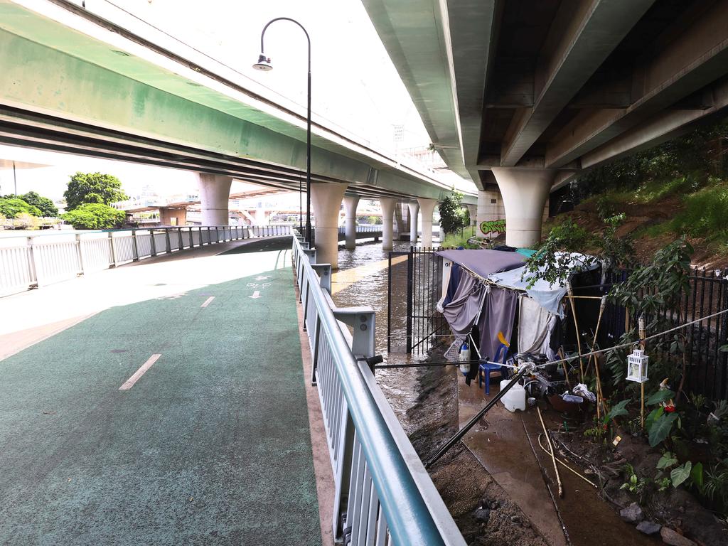 Homeless tent and rough living is occurring along the Bicentennial Bikeway from Victoria Bridge though to William Jolly Bridge. Picture: David Clark