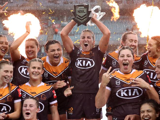 Cash boost for NRLW players after competition postponed