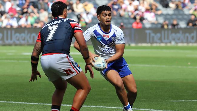 The Bulldogs paid $500,000 to sign Karl Oloapu in 2023. Photo: Steve Montgomery