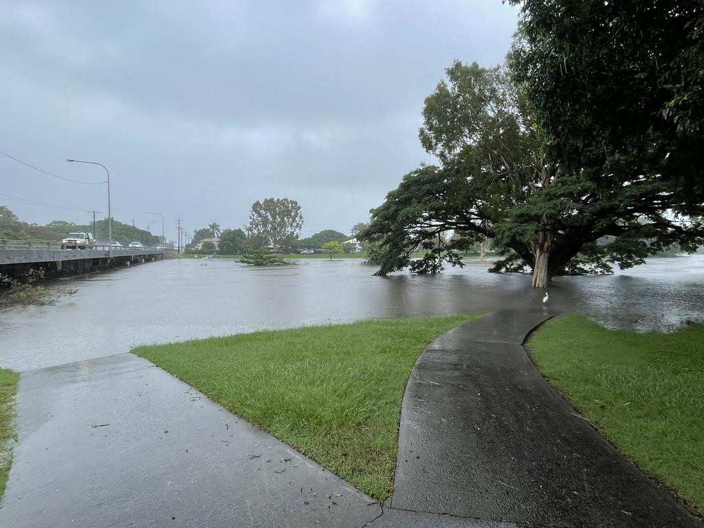 Mackay weather. The Gooseponds has swallowed fringing walking paths after the region was soaked with rain on Tuesday morning, February 4, 2025. Picture Janessa Ekert