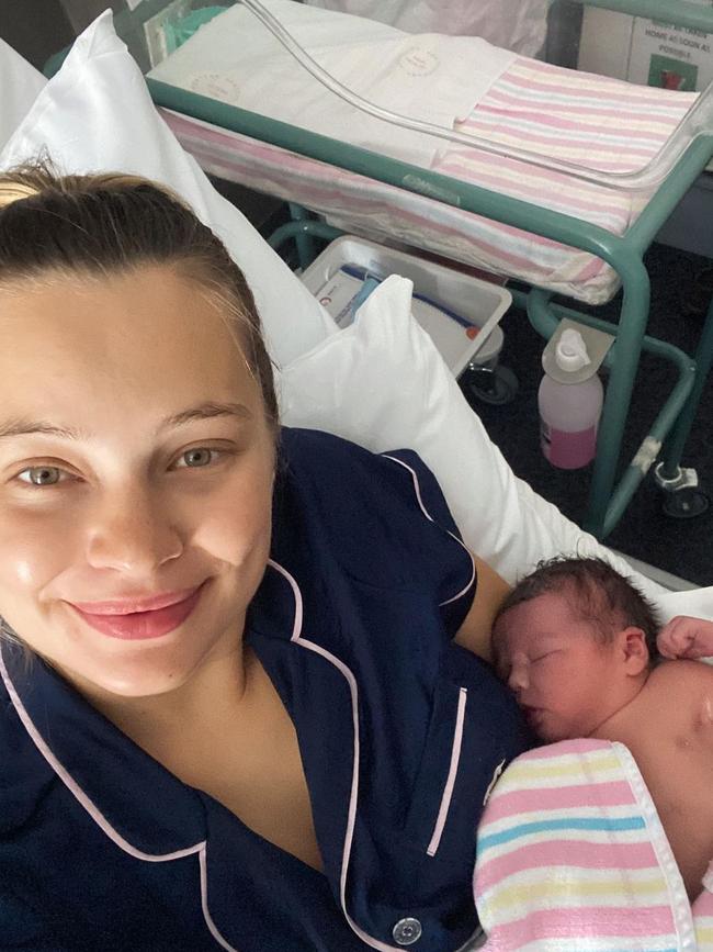 Tahlia Giumelli in hospital with Elodie.