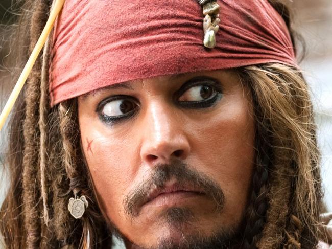 "PIRATES OF THE CARIBBEAN: ON STRANGER TIDES" JOHNNY DEPP is the unscrupulous but freedom-loving Captain Jack Sparrow. Ph: Peter Mountain �Disney Enterprises, Inc. All Rights Reserved.