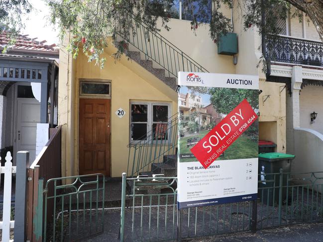 SYDNEY, AUSTRALIA - NewsWire Photos SEPTEMBER 01, 2021 - A generic photograph of a house in the Inner West in Sydney.Picture: NCA NewsWire / Christian Gilles