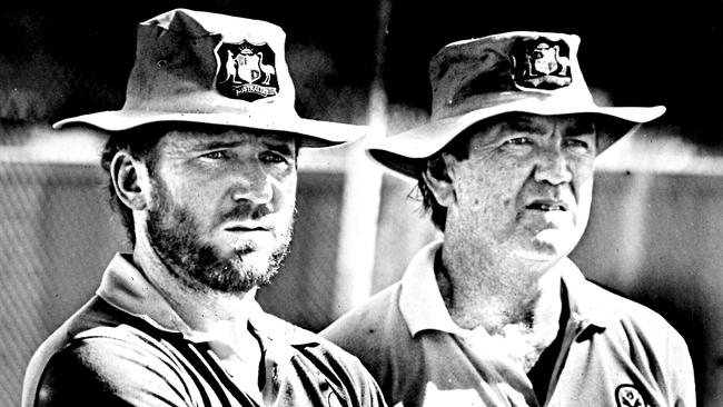 Australian cricket captain Allan Border (L) with coach Bob Simpson in Sydney in 1987.