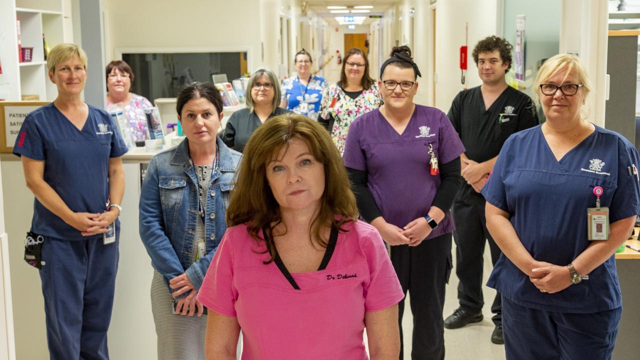 Dr Deborah Simmons and the nursing team who dealt with the Grosvenor Mine blast victims. Picture: Daryl Wright