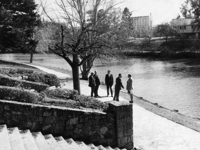 Scotland Yard detectives investigate the death of Dr George Duncan at Torrens River gay beat.