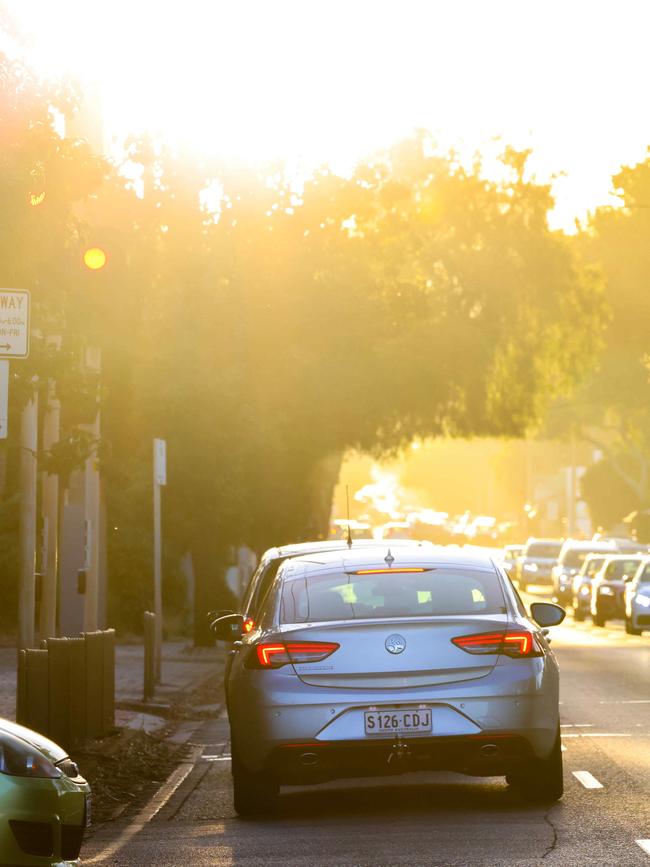 Glare from the rising sun as seen on Kensington Rd at the crossing site. Picture: Russell Millard Photography