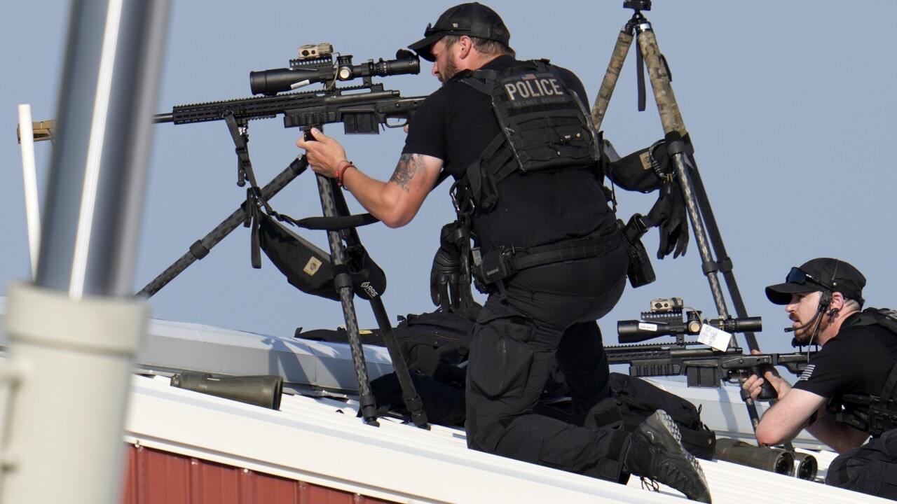 Footage shows snipers return fire at Trump rally | Sky News Australia