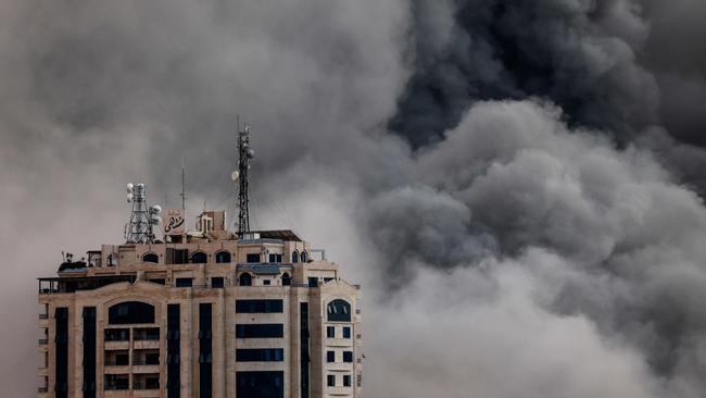 Hamas has threatened to begin executing Israeli civilian captives in return for new retaliatory bombing as Israel announces a “complete siege” of the Gaza Strip. Picture: AFP.