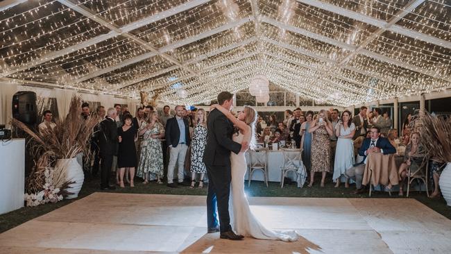 Ella Nash and Ryan Muggleton had an outdoor wedding on January 16 at Waverley Estate. Picture: Evan Bailey Photography